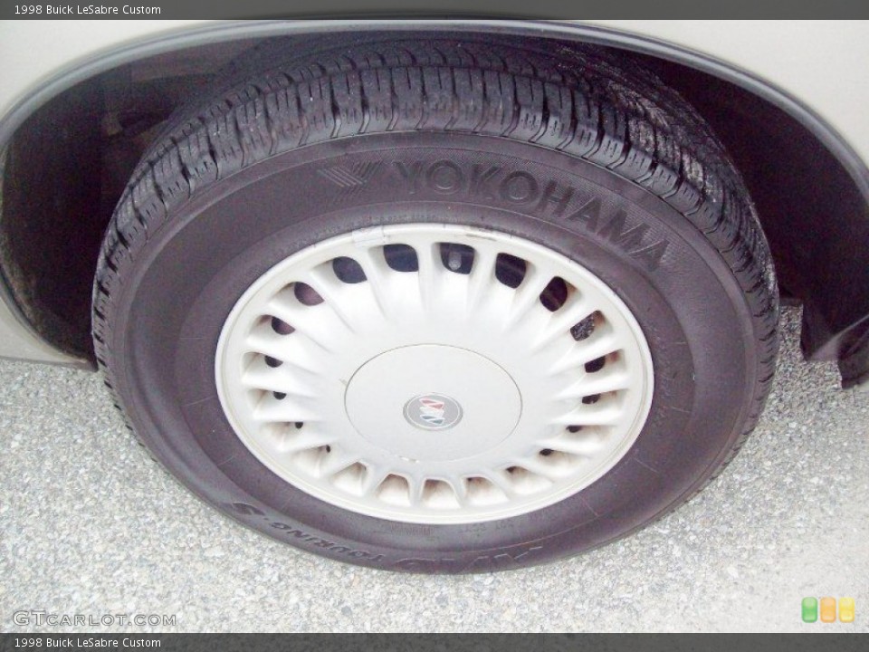 1998 Buick LeSabre Custom Wheel and Tire Photo #70415422
