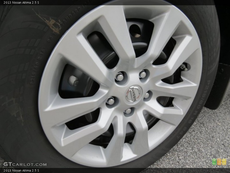 2013 Nissan Altima 2.5 S Wheel and Tire Photo #70446028