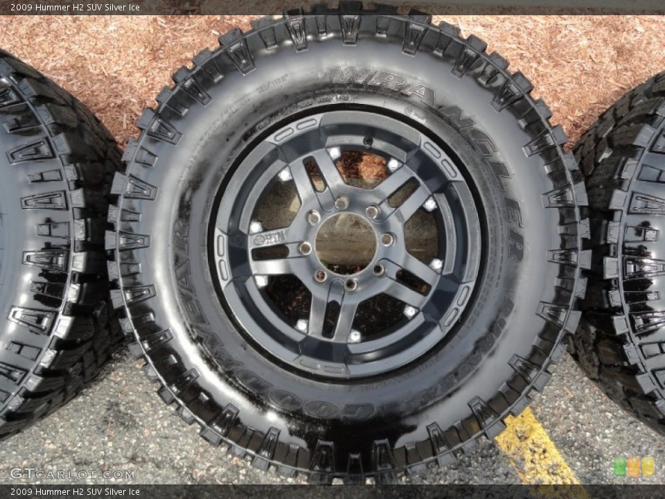 2009 Hummer H2 Custom Wheel and Tire Photo #70467718