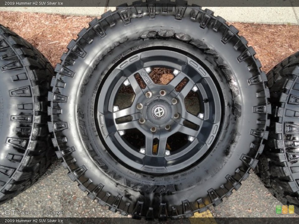 2009 Hummer H2 Custom Wheel and Tire Photo #70467733