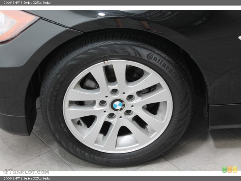 2006 BMW 3 Series 325xi Sedan Wheel and Tire Photo #70519515