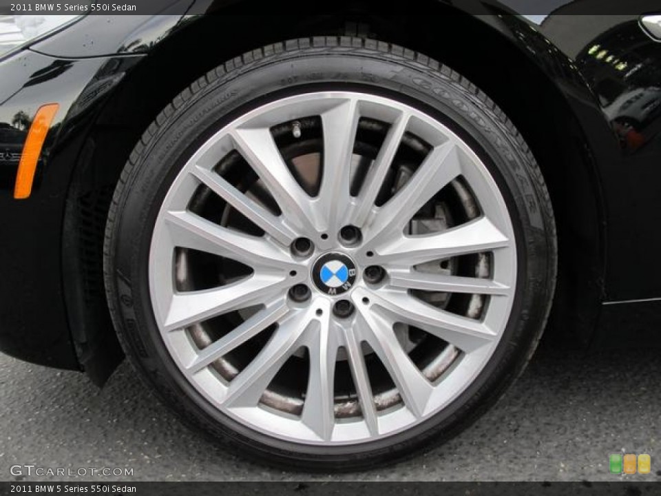 2011 BMW 5 Series 550i Sedan Wheel and Tire Photo #70555237