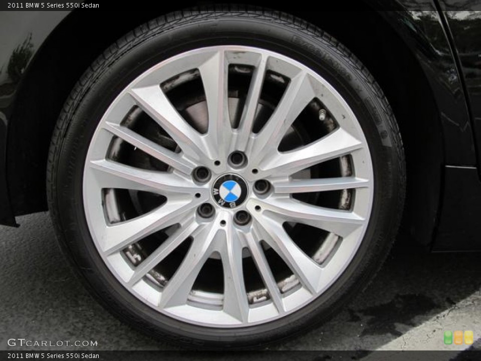 2011 BMW 5 Series 550i Sedan Wheel and Tire Photo #70555255