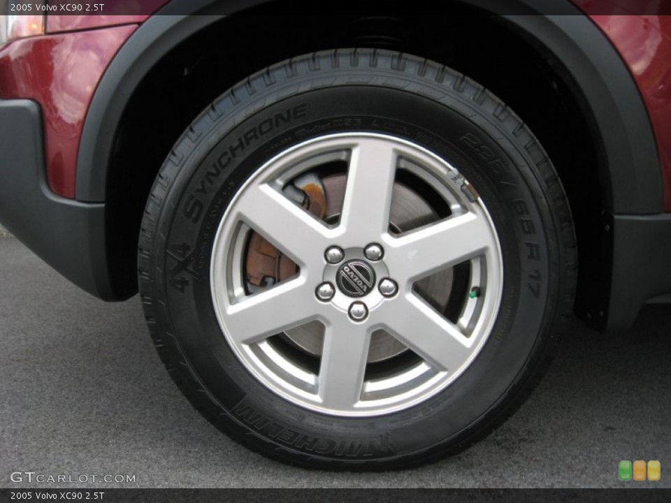 2005 Volvo XC90 2.5T Wheel and Tire Photo #70581831