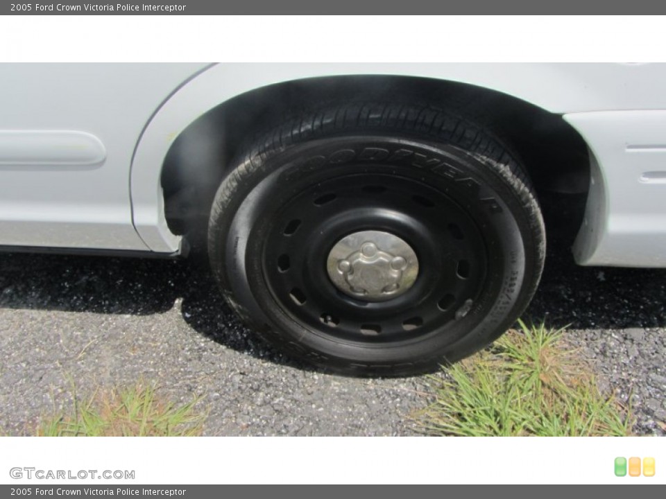 2005 Ford Crown Victoria Police Interceptor Wheel and Tire Photo #70614225
