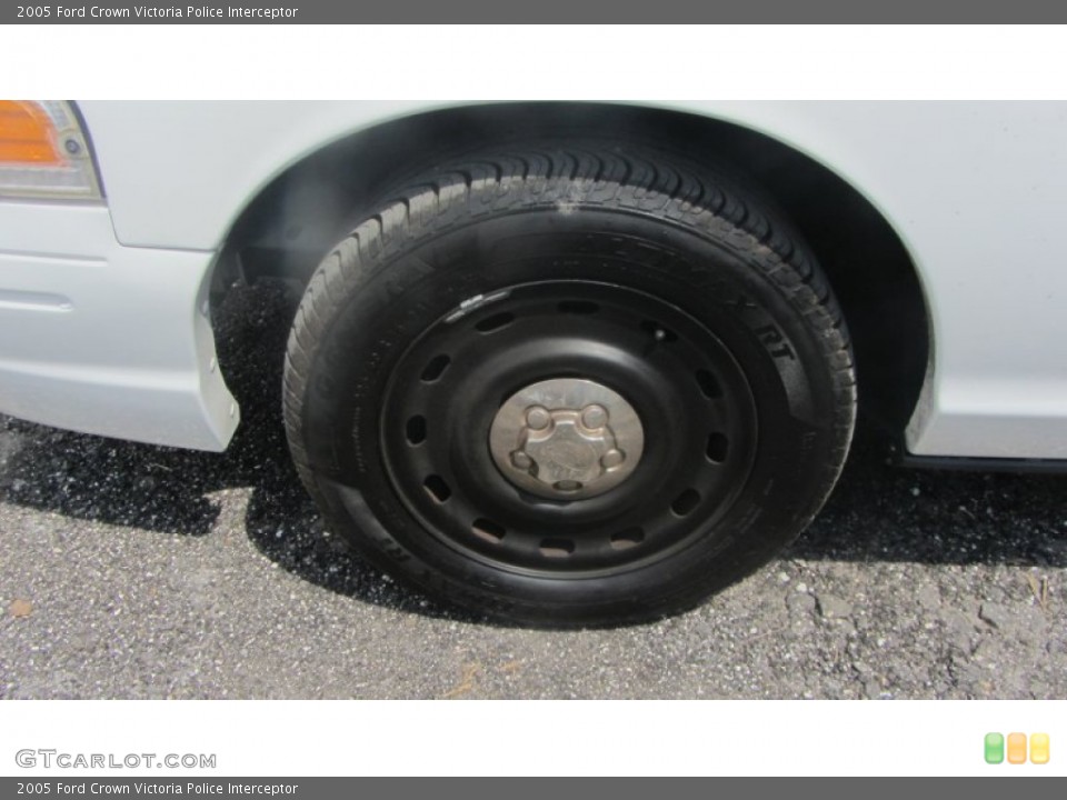 2005 Ford Crown Victoria Police Interceptor Wheel and Tire Photo #70614228