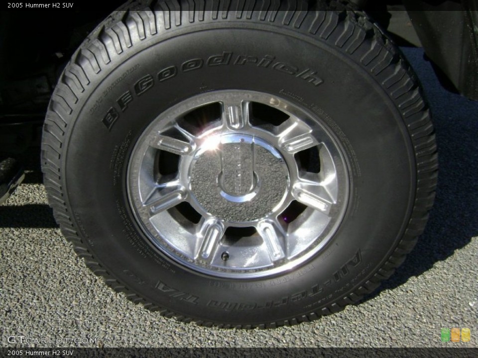 2005 Hummer H2 SUV Wheel and Tire Photo #70732658