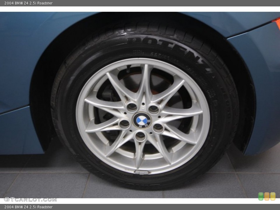 2004 BMW Z4 2.5i Roadster Wheel and Tire Photo #70747914