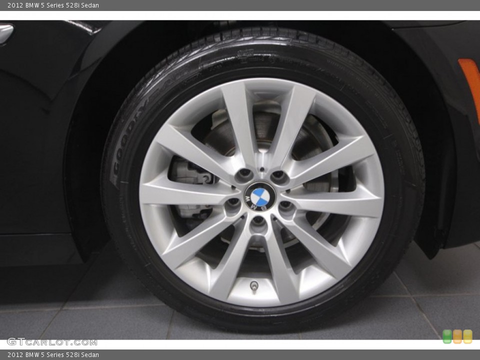 2012 BMW 5 Series 528i Sedan Wheel and Tire Photo #70748007