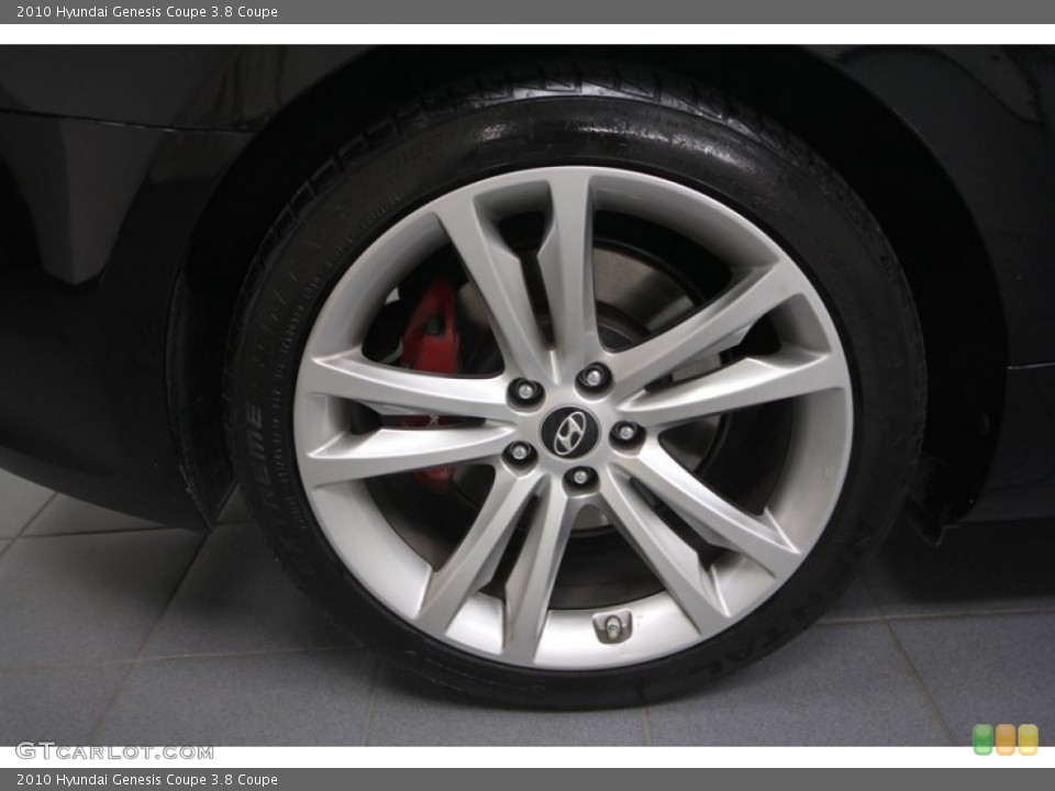 2010 Hyundai Genesis Coupe 3.8 Coupe Wheel and Tire Photo #70781978