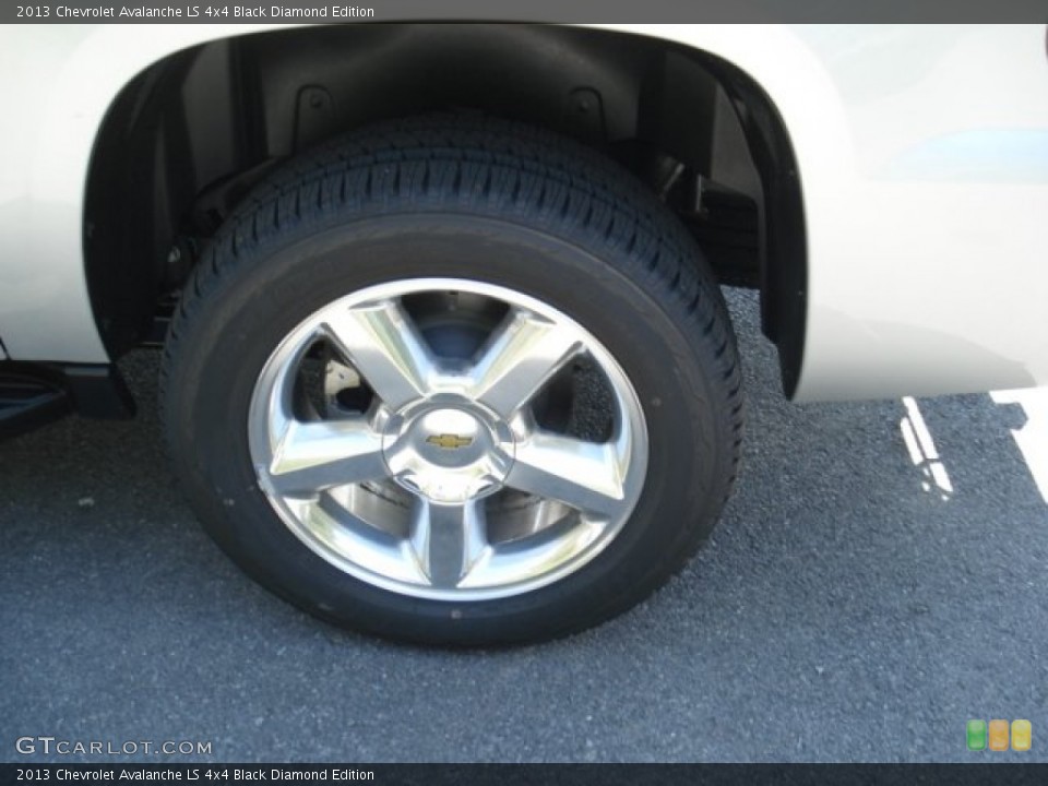 2013 Chevrolet Avalanche LS 4x4 Black Diamond Edition Wheel and Tire Photo #70995586