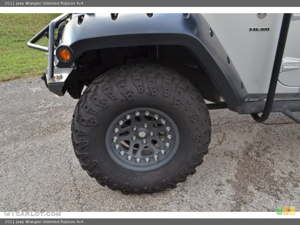 2011 Jeep Wrangler Unlimited Rubicon 4x4 Wheel and Tire Photo #71000239