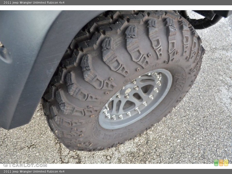 2011 Jeep Wrangler Unlimited Rubicon 4x4 Wheel and Tire Photo #71000626