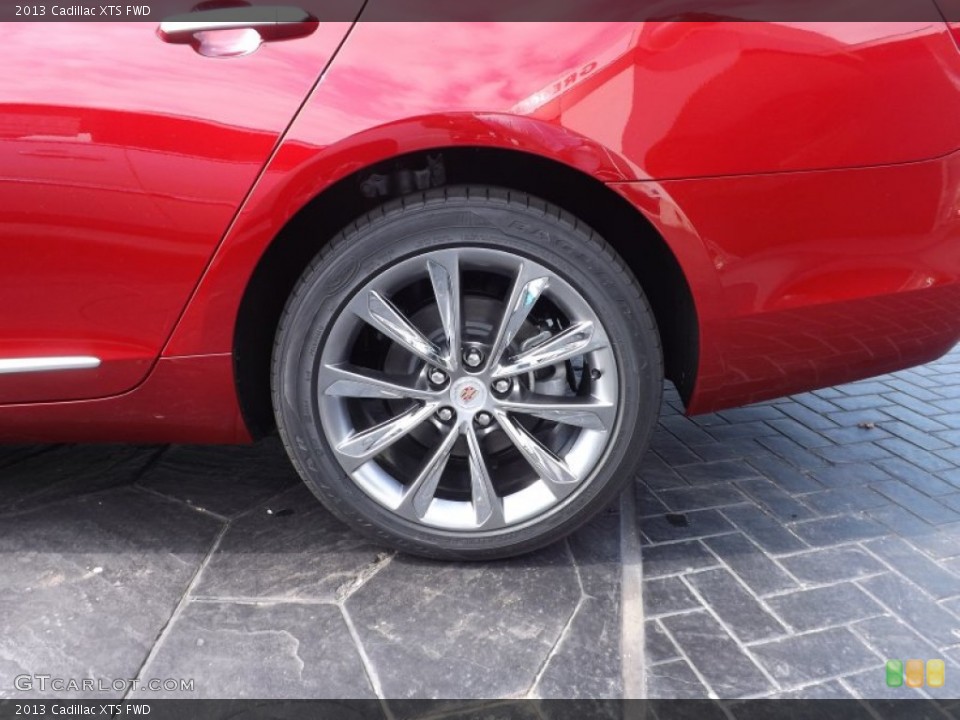 2013 Cadillac XTS FWD Wheel and Tire Photo #71009069