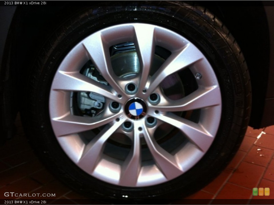 2013 BMW X1 xDrive 28i Wheel and Tire Photo #71032490