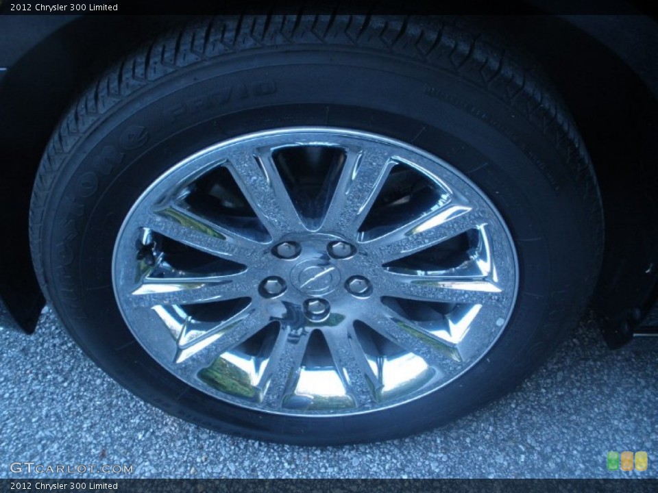 2012 Chrysler 300 Limited Wheel and Tire Photo #71049518