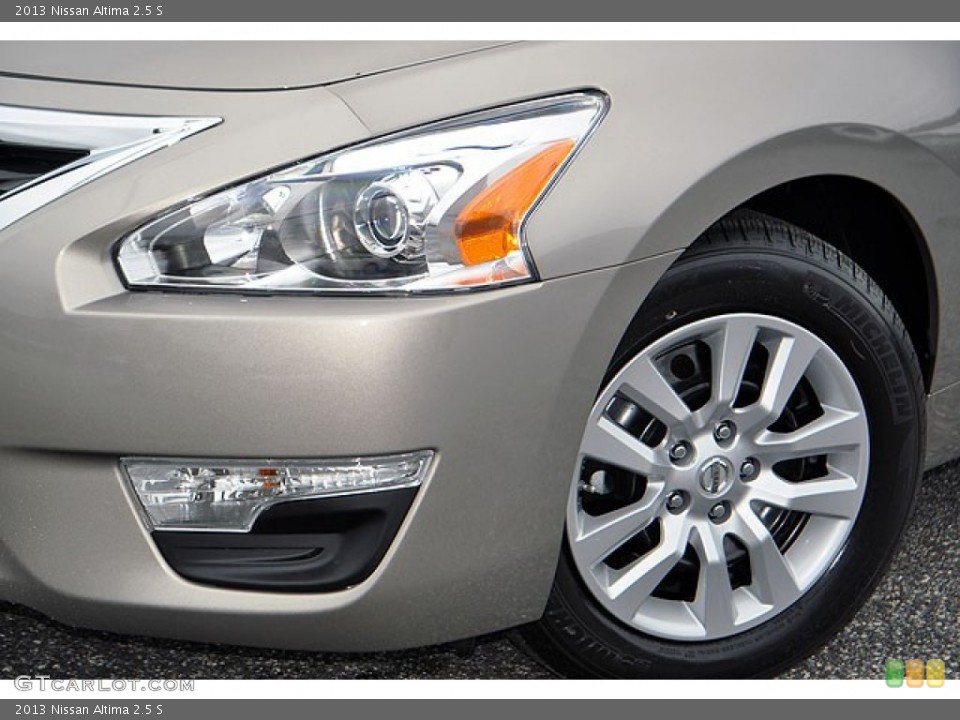 2013 Nissan Altima 2.5 S Wheel and Tire Photo #71065192