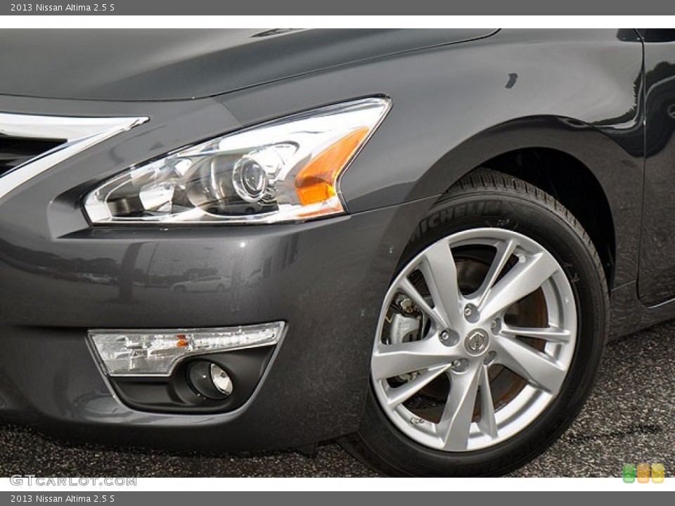 2013 Nissan Altima 2.5 S Wheel and Tire Photo #71065696