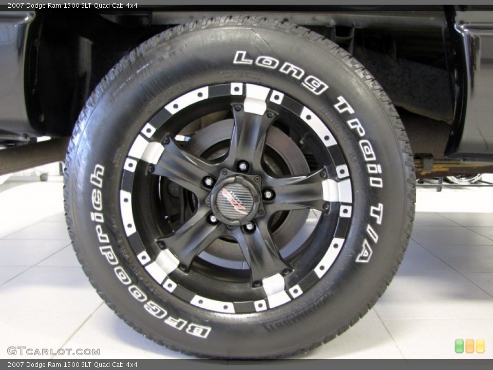 2007 Dodge Ram 1500 Custom Wheel and Tire Photo #71074476