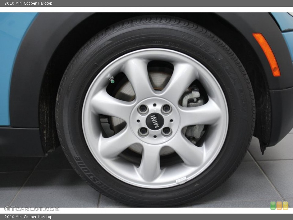 2010 Mini Cooper Hardtop Wheel and Tire Photo #71084245