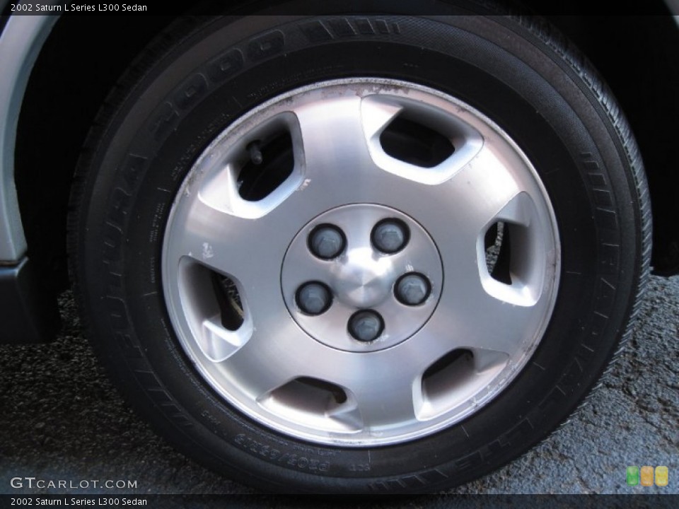 2002 Saturn L Series L300 Sedan Wheel and Tire Photo #71089600
