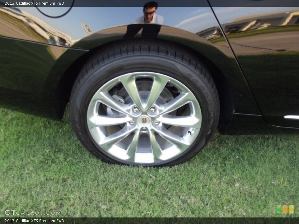 2013 Cadillac XTS Premium FWD Wheel and Tire Photo #71202844