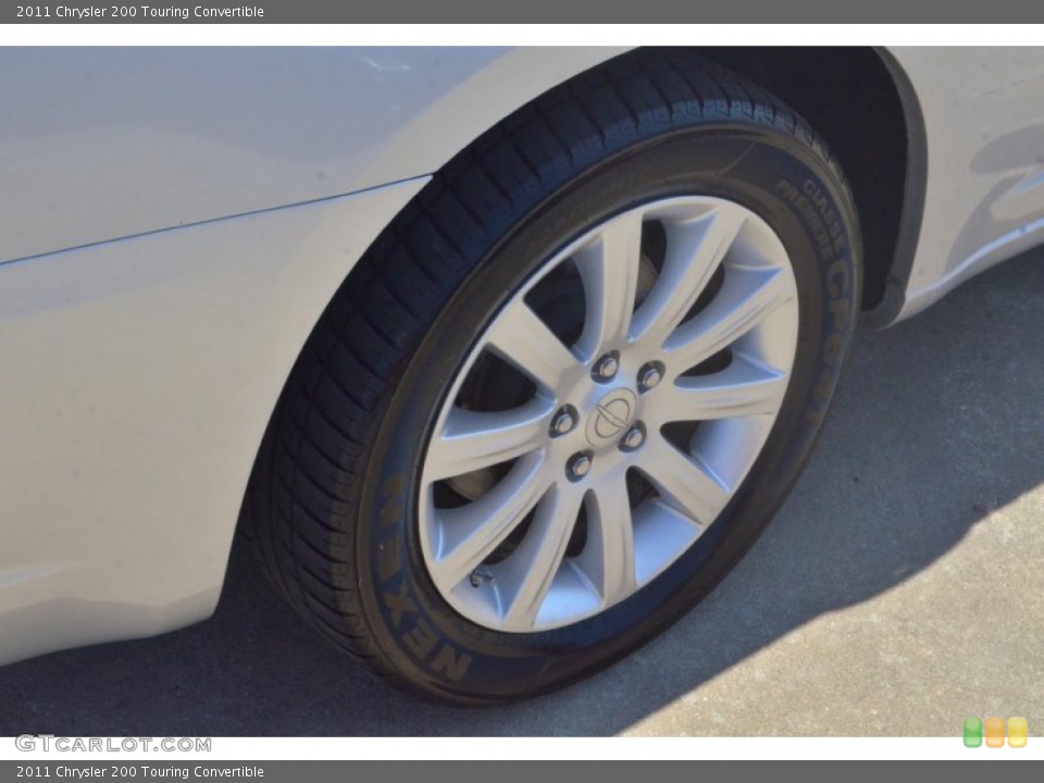 2011 Chrysler 200 Touring Convertible Wheel and Tire Photo #71239398