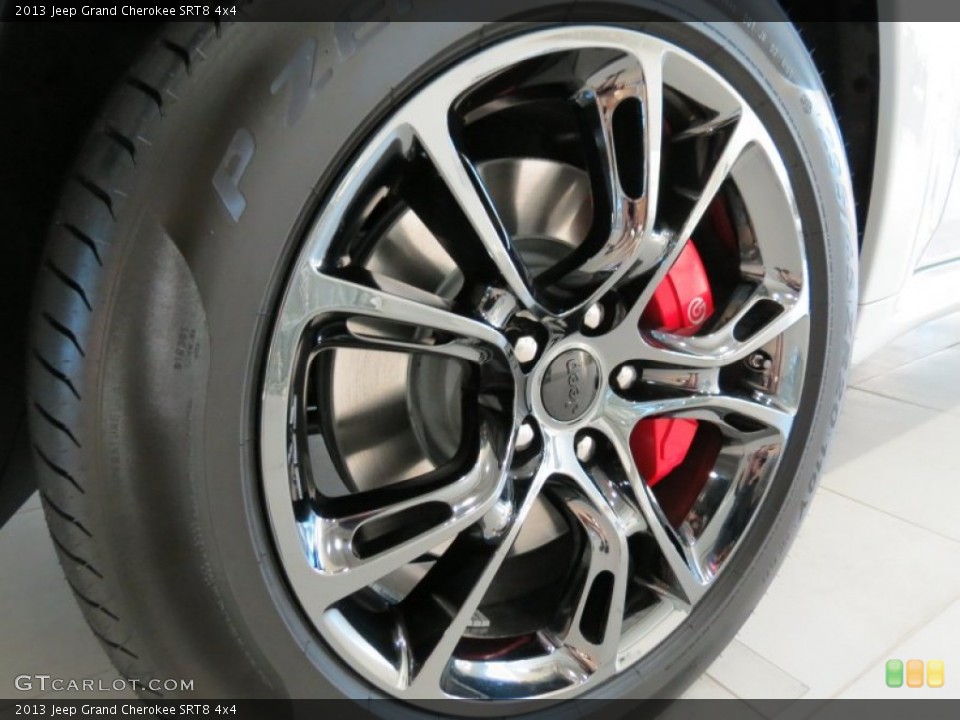 2013 Jeep Grand Cherokee SRT8 4x4 Wheel and Tire Photo #71242951