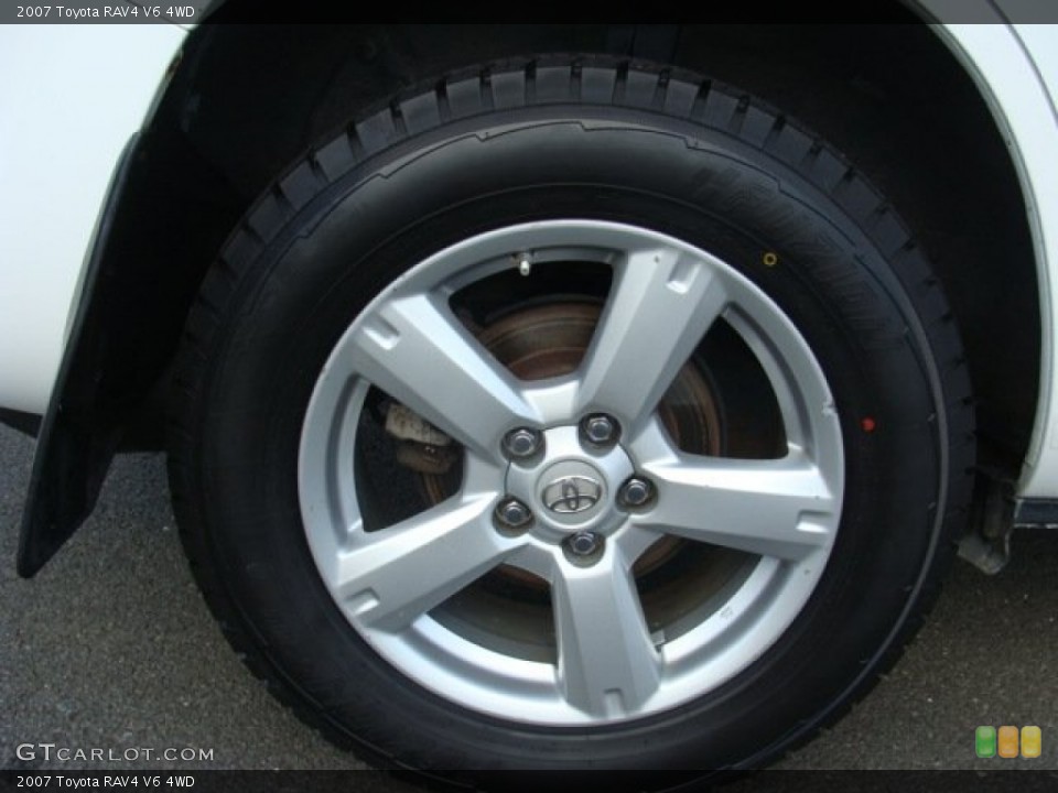 2007 Toyota RAV4 V6 4WD Wheel and Tire Photo #71261194