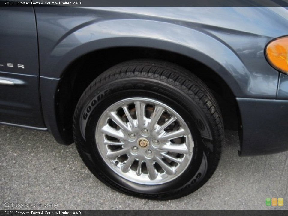 2001 Chrysler Town & Country Limited AWD Wheel and Tire Photo #71382829