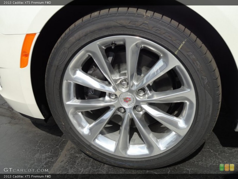 2013 Cadillac XTS Premium FWD Wheel and Tire Photo #71393018