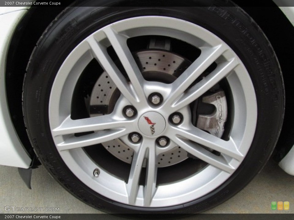 2007 Chevrolet Corvette Coupe Wheel and Tire Photo #71491876