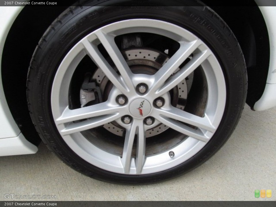 2007 Chevrolet Corvette Coupe Wheel and Tire Photo #71491885