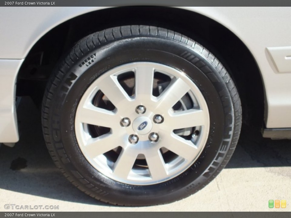 2007 Ford Crown Victoria LX Wheel and Tire Photo #71536096