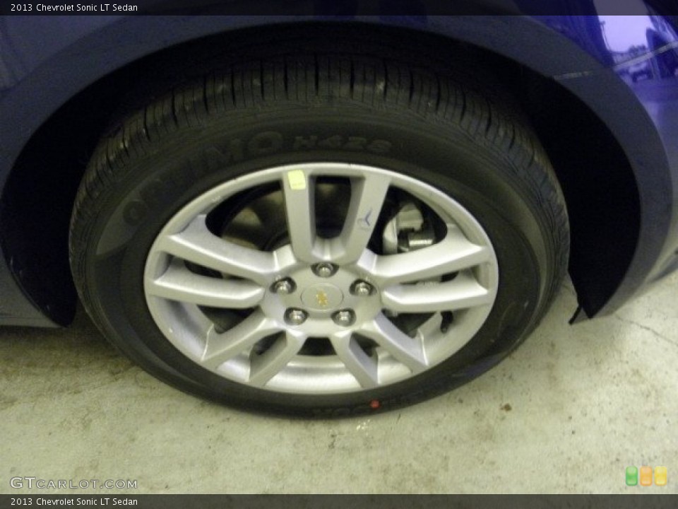 2013 Chevrolet Sonic LT Sedan Wheel and Tire Photo #71631826