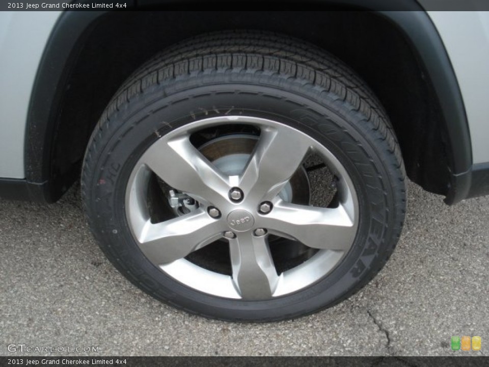 2013 Jeep Grand Cherokee Limited 4x4 Wheel and Tire Photo #71637496