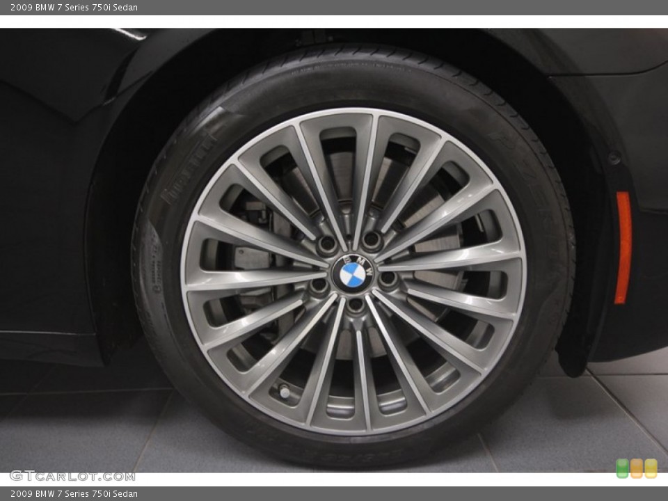 2009 BMW 7 Series 750i Sedan Wheel and Tire Photo #71690242