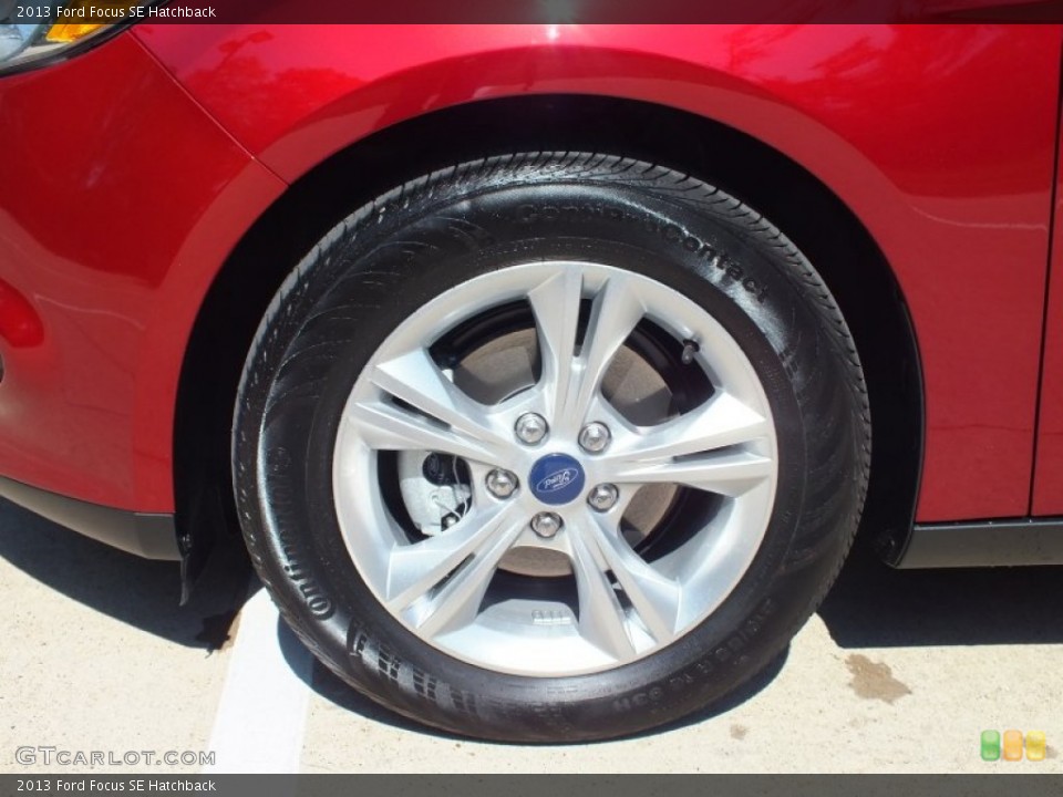 2013 Ford Focus SE Hatchback Wheel and Tire Photo #71697196