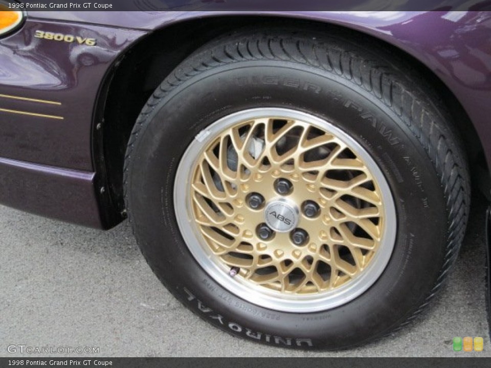 1998 Pontiac Grand Prix GT Coupe Wheel and Tire Photo #71734373