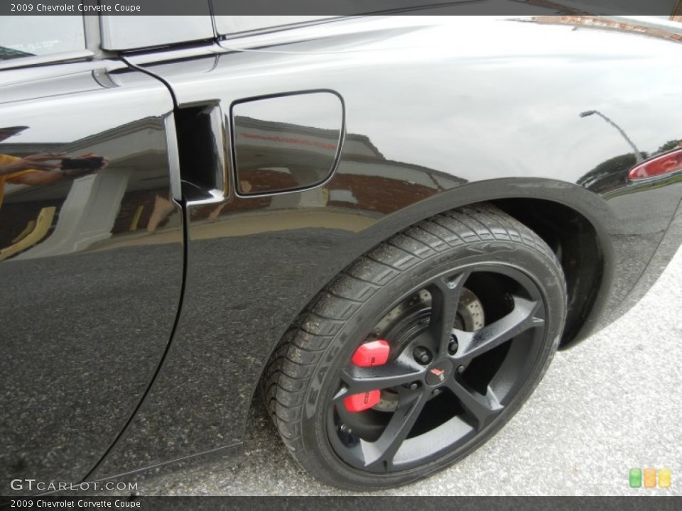 2009 Chevrolet Corvette Coupe Wheel and Tire Photo #71848142