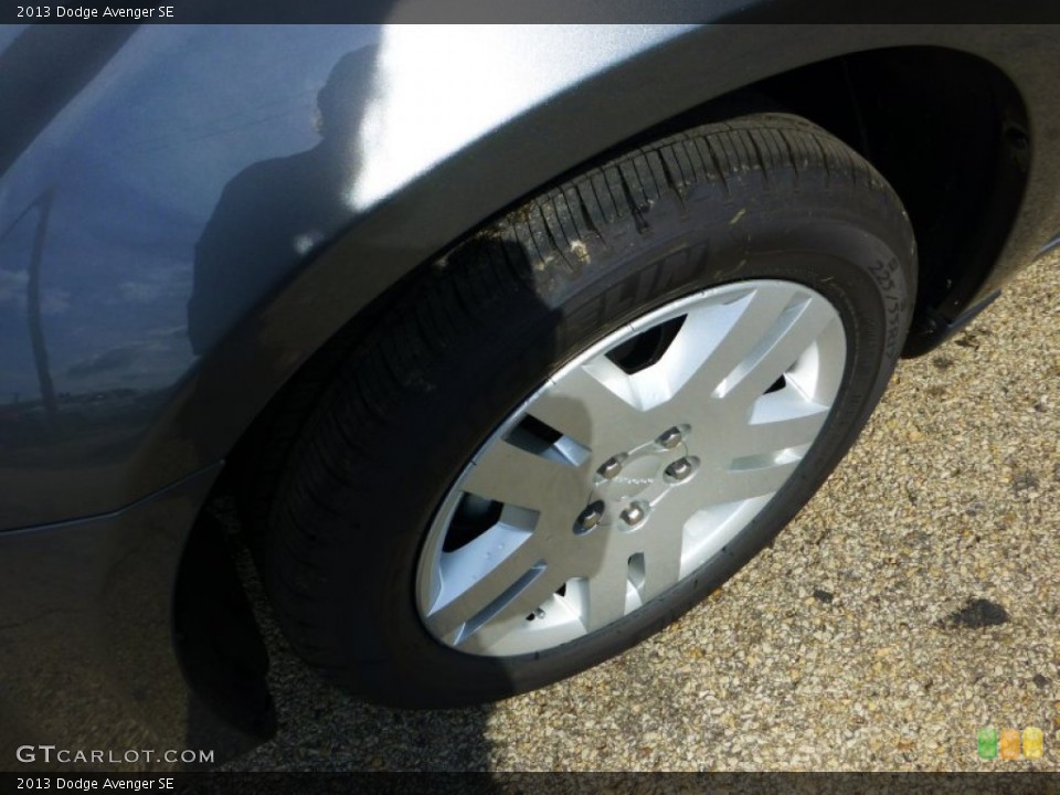 2013 Dodge Avenger SE Wheel and Tire Photo #71855077