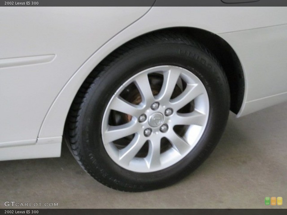 2002 Lexus ES 300 Wheel and Tire Photo #71887571