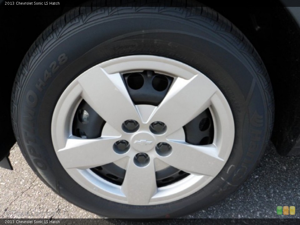 2013 Chevrolet Sonic LS Hatch Wheel and Tire Photo #71989224