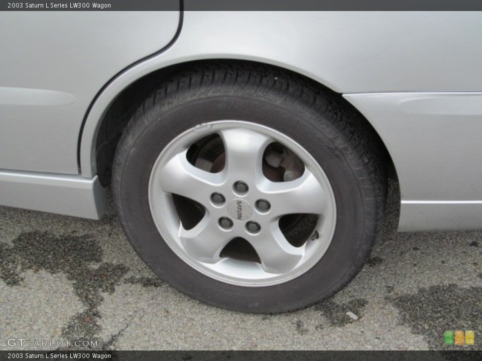 2003 Saturn L Series LW300 Wagon Wheel and Tire Photo #72004867