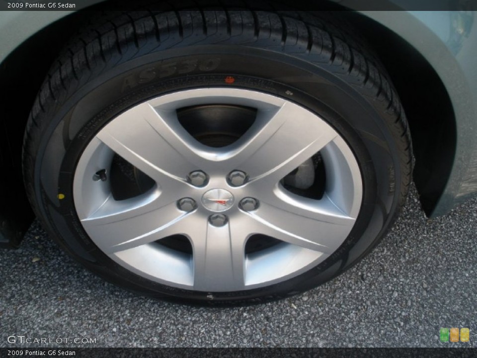 2009 Pontiac G6 Sedan Wheel and Tire Photo #72019809