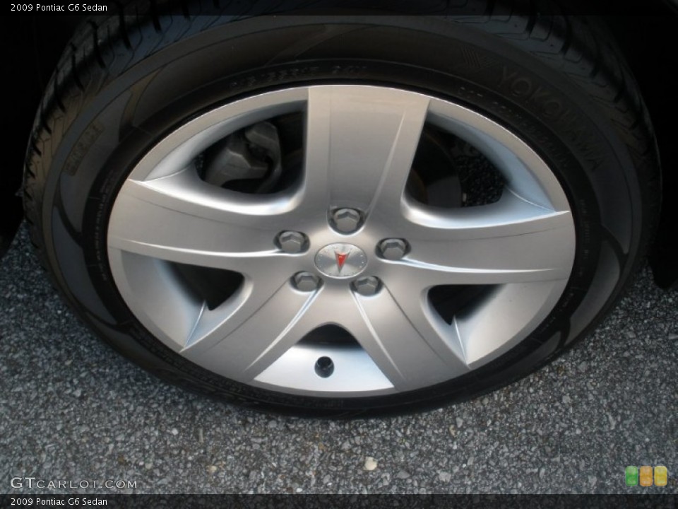 2009 Pontiac G6 Sedan Wheel and Tire Photo #72019833