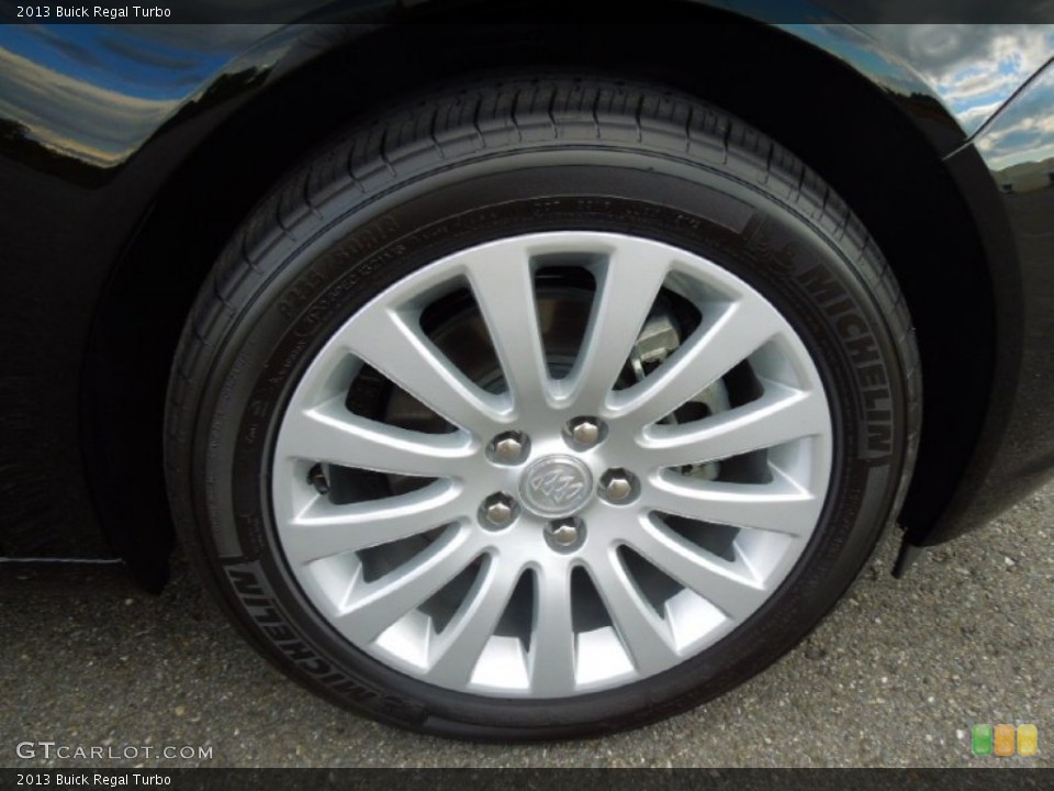 2013 Buick Regal Turbo Wheel and Tire Photo #72048571