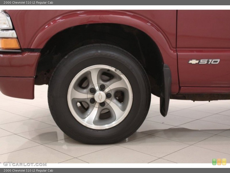 2000 Chevrolet S10 LS Regular Cab Wheel and Tire Photo #72052687