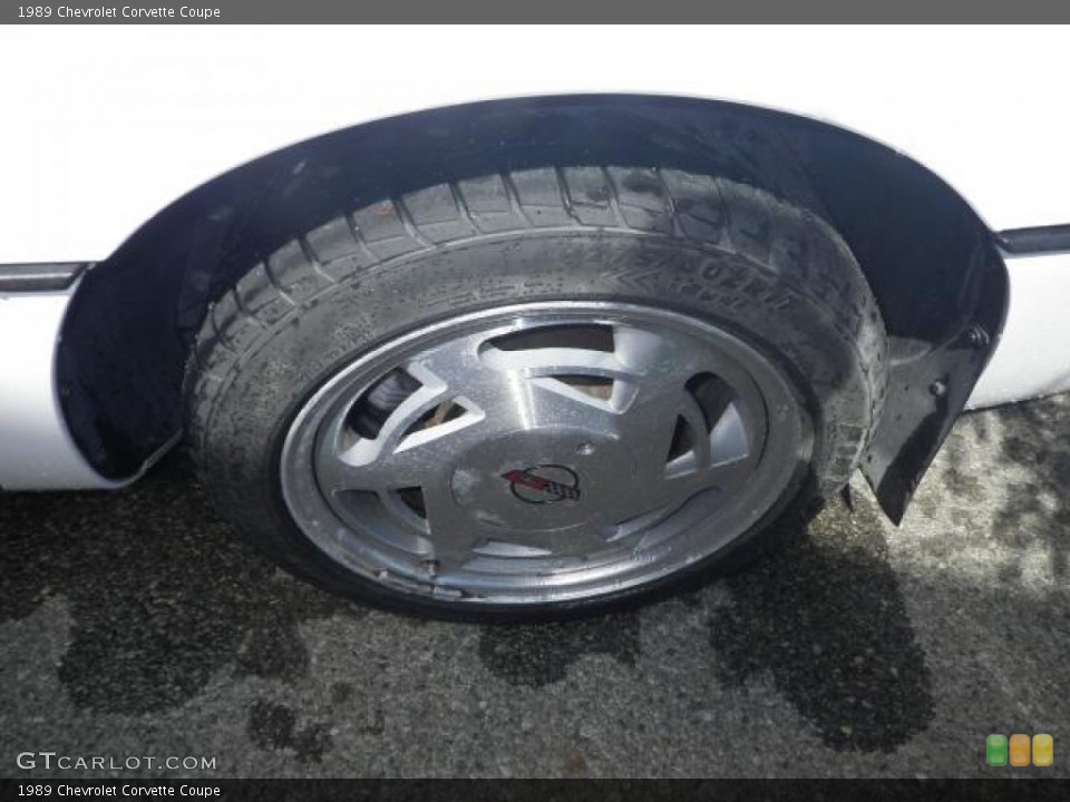 1989 Chevrolet Corvette Coupe Wheel and Tire Photo #72256218