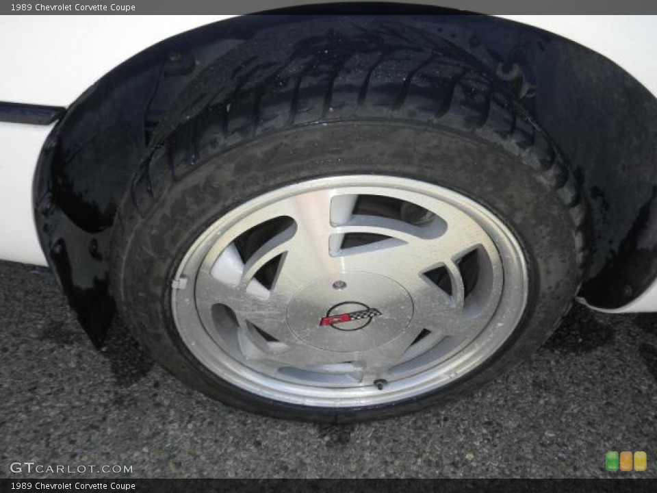 1989 Chevrolet Corvette Coupe Wheel and Tire Photo #72256240